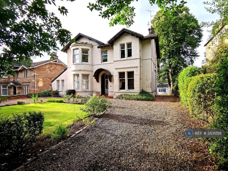 1 bedroom flat in Turnberry Road, Glasgow, G11 (1 bed) (#2831258)