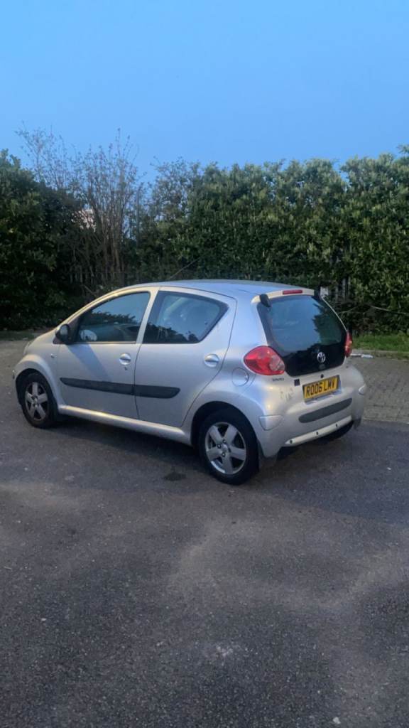 GREAT TOYOTA AYGO JUST PASSED MOT RELIABLE FIRST CAR