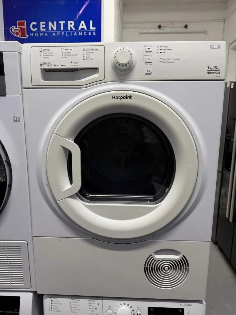 Hotpoint 7 kg Condenser Tumble Dryer