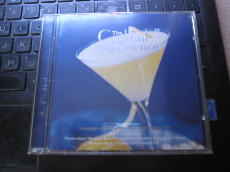 The cocktail experience Cd