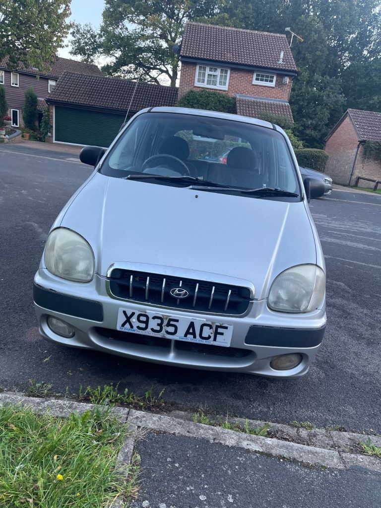 Automatic Hyundai Amica Hatchback , very LOW MILEAGE, NEW MOT
