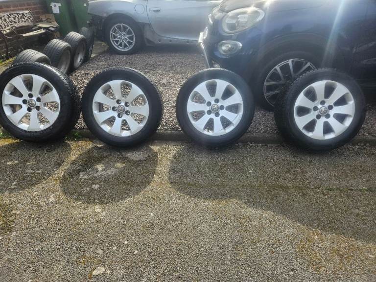 Vauxhall insignia 17in alloy wheels tyres  set 4 pcd120 fitment 5 stud  silver 