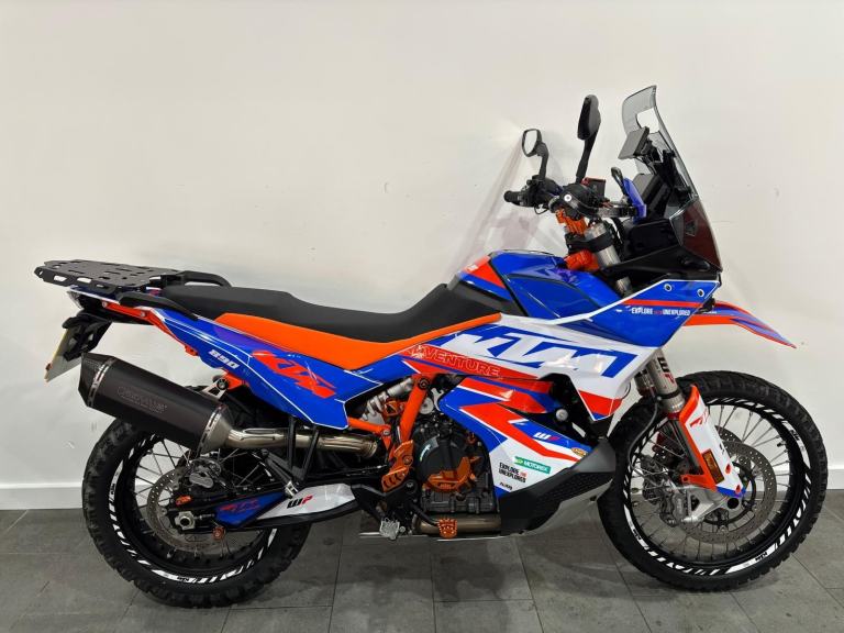 2024 KTM 890 ADVENTURE R, 1,444 Miles, Low Suspension, Remus Silencer, Tech Pack