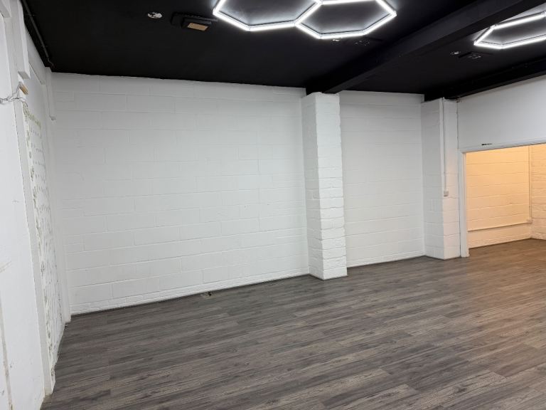 A STUNNING STUDIO AVAILABLE. DUNMOW AREA