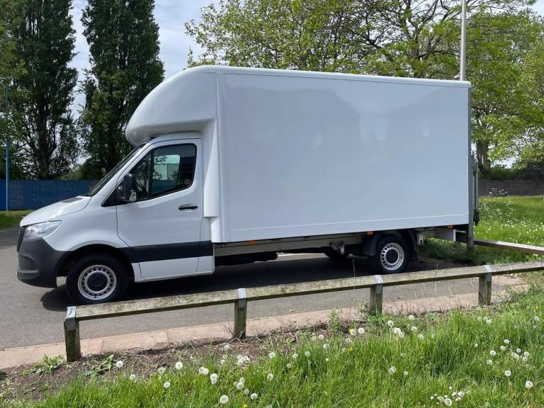 24/7 Man with Van Hire | Man & Van | House Moving Company | House Removals | Furniture Collection 