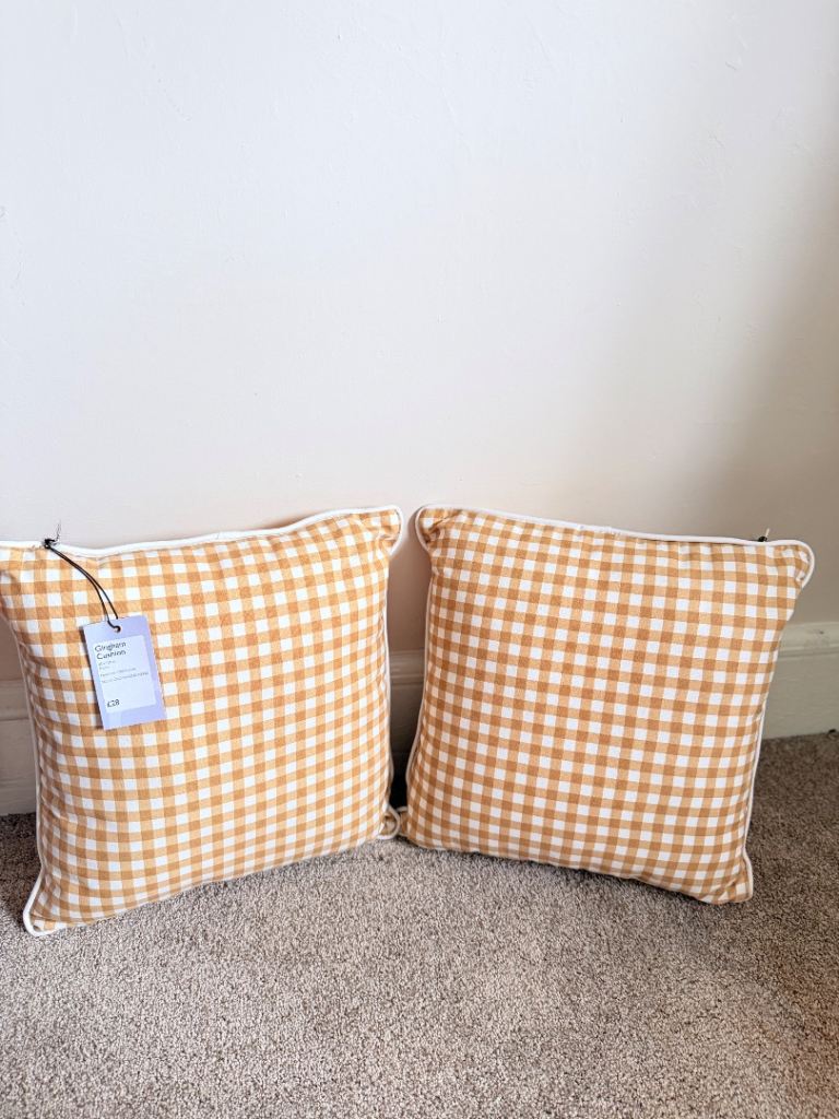 2 set of cushions brand new with tag