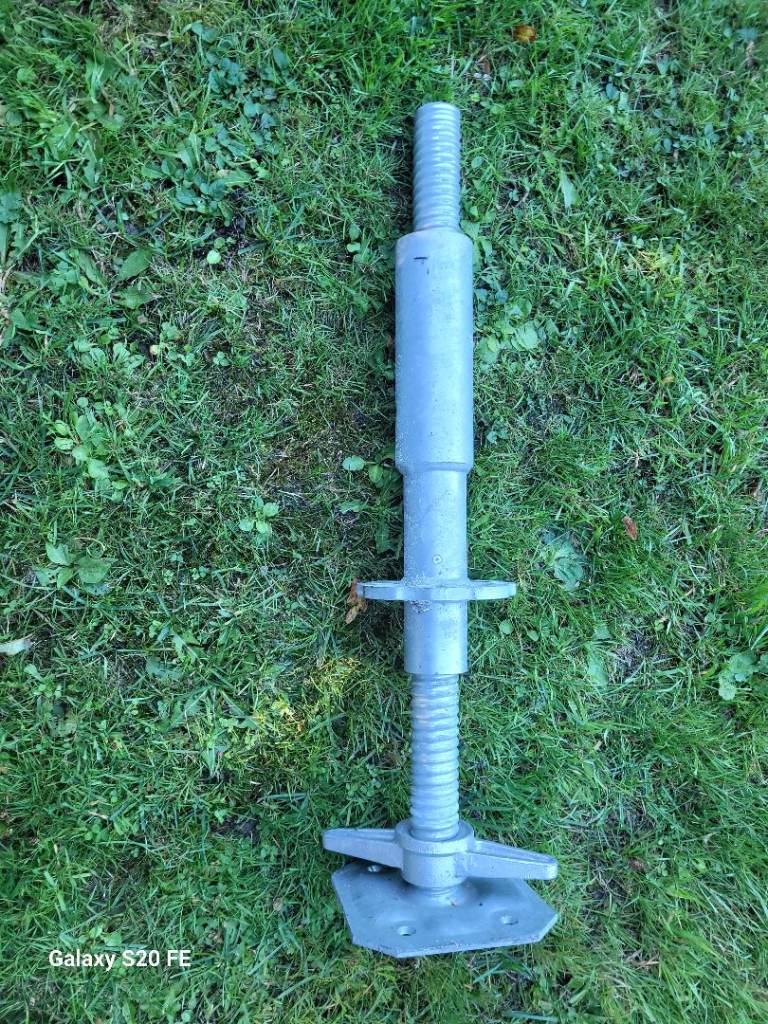 Scaffold adjustable feet set of 4