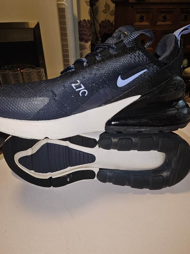 Nike Air Max 270 Trainers – blueGood Condition