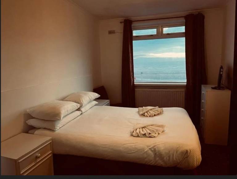 Affordable Rooms | Bills Included | Long-Stay Discounts | Ideal for Students & Working Professionals