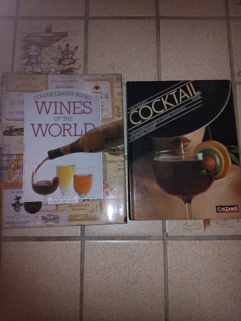 Wines of the world/Home cocktail book