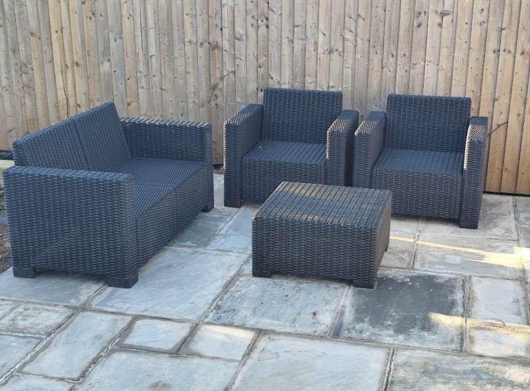 Garden furniture 