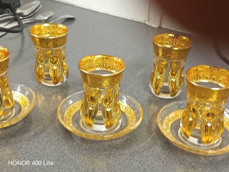 Beautiful Turkish set of 6 tea cups