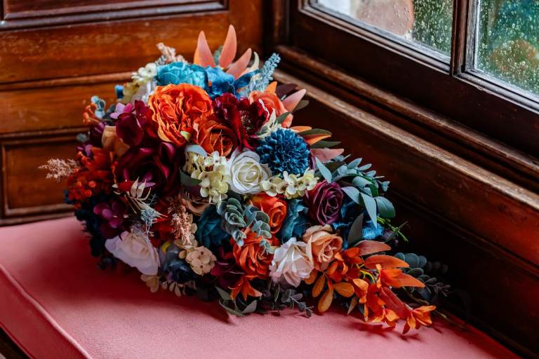 Wedding Decoration and Bouquet Bundle