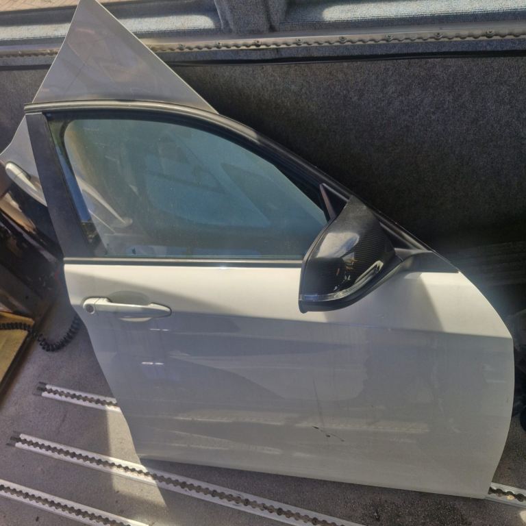 BMW 116d 2013 driver door 