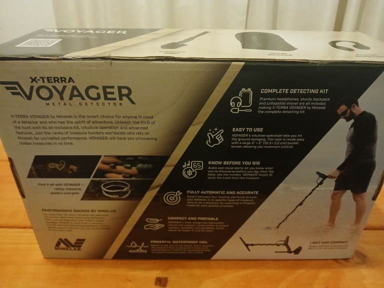 Metal detector, brand new , free delivery .