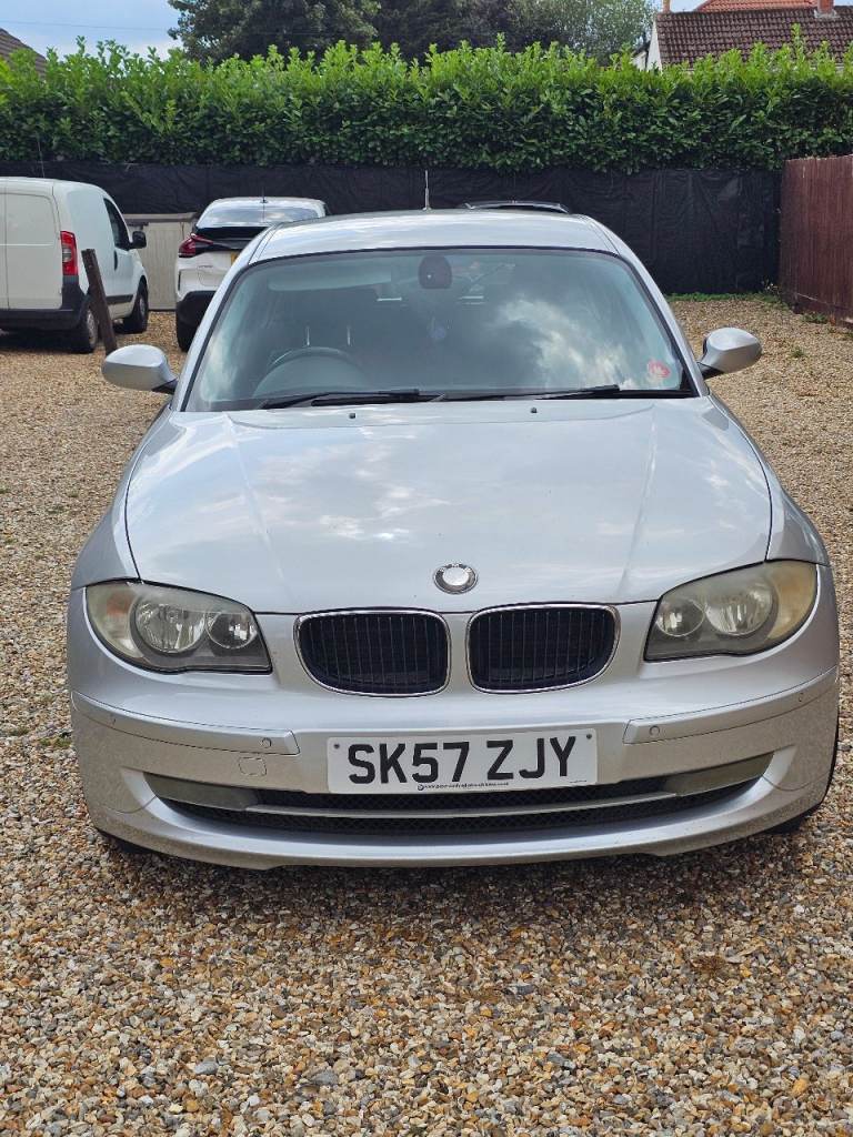 BMW, 1 SERIES, Hatchback, 2007, Manual, 1995 (cc), 5 doors