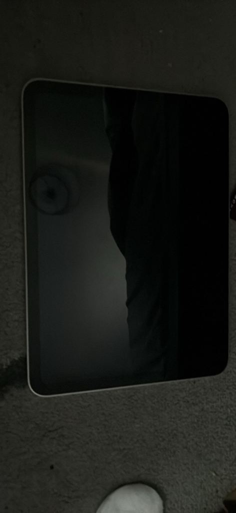 apple ipad a16 with bluetooth led keyboard