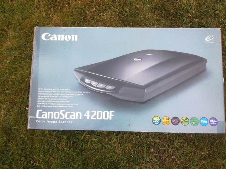 Canon CanoScan 4200F Color Image Scanner – Unused
