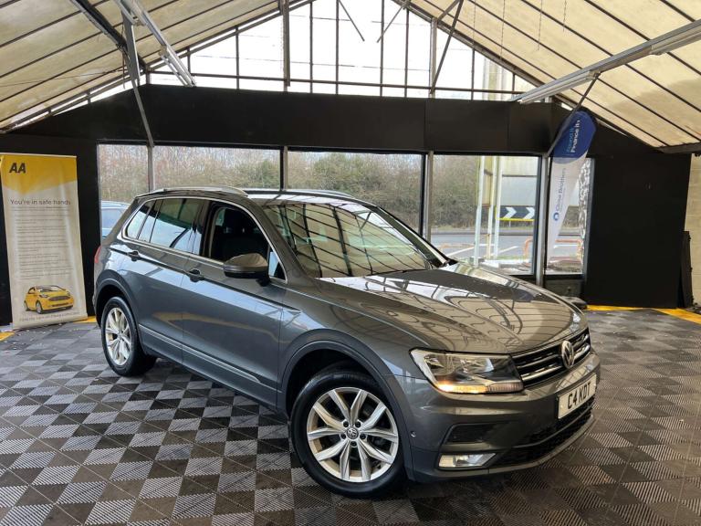 2017 Volkswagen Tiguan 2.0 Tiguan SE Nav TDI BlueMotion Technology 4Motion Semi-Auto 4WD 5dr SUV ...