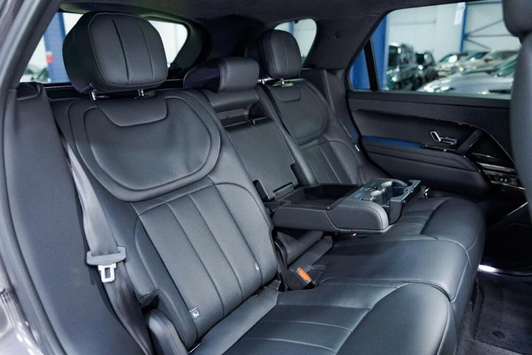 2023 Land Rover Range Rover Sport AUTOBIOGRAPHY SLIDING PANORAMIC ROOF Estate Petrol/Ele Automatic