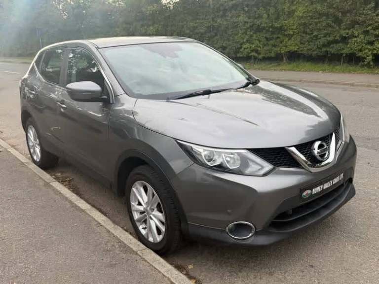 Nissan Qashqai 1.5 dCi Acenta [Smart Vision Pack] 5dr Diesel