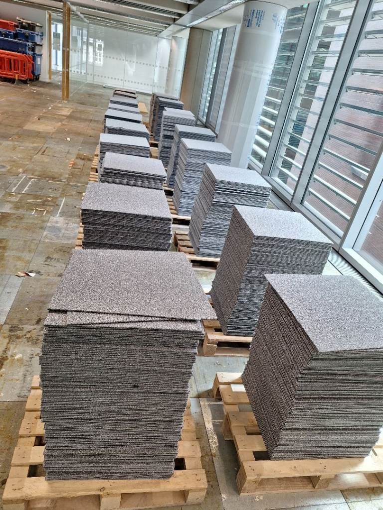 Carpet tiles 