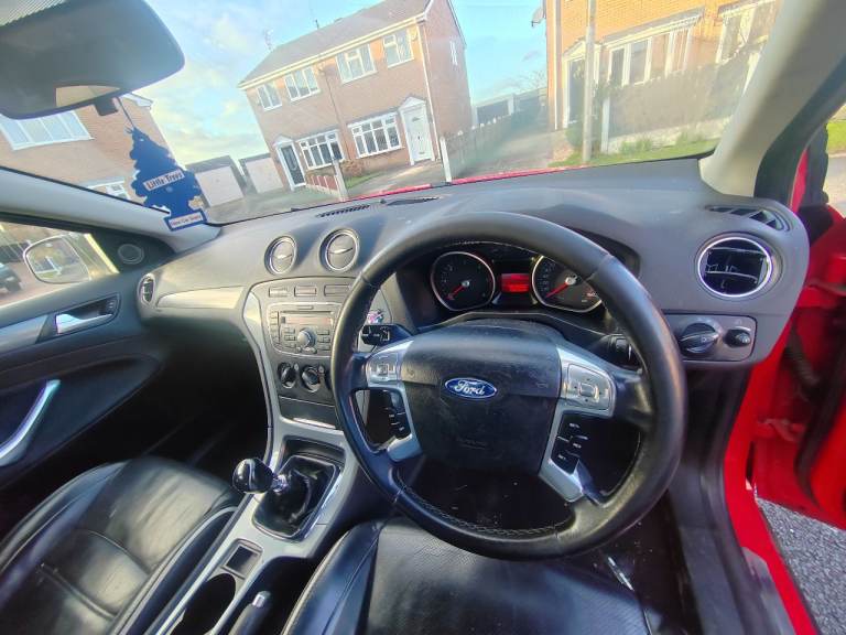 Ford, MONDEO, Hatchback, 2014, Manual, 1997 (cc), 5 doors