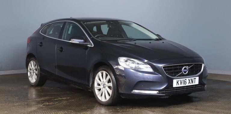 2016 Volvo V40 D3 [4 Cyl 150] SE Nav 5dr HATCHBACK DIESEL Manual