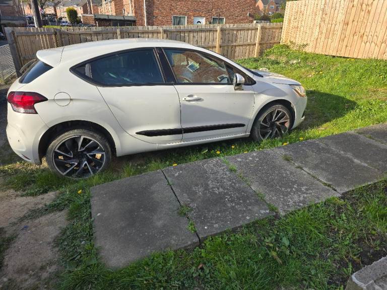 Ds4 d/sport spares repairs read ad 