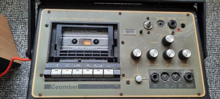 Coomber 3061 PA cassette radio recorder  with speakers