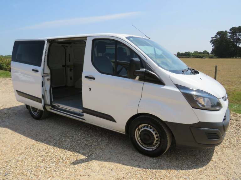 2017 Ford Transit Custom 2.0 TDCi 105p LOW ROOF VAN PANEL VAN Diesel Manual