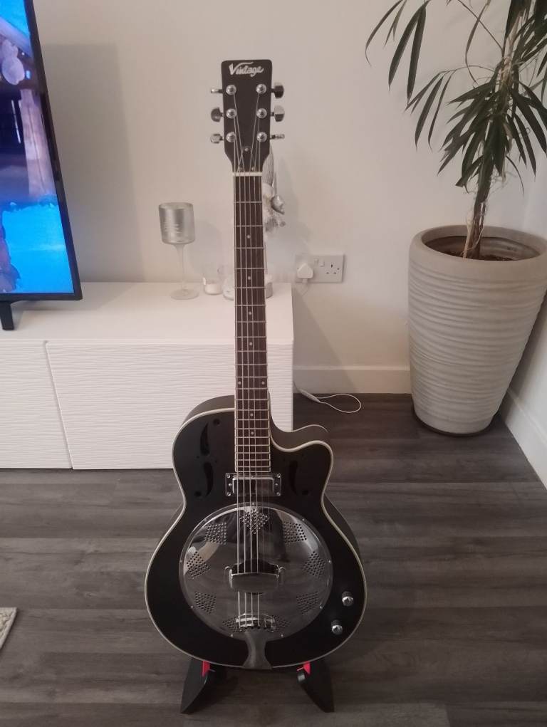 Vintage resonator electro acoustic