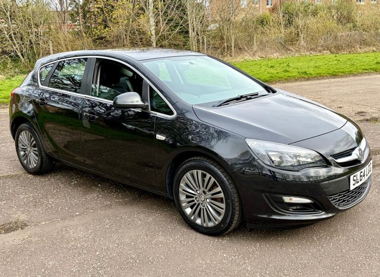 2014 (64) Vauxhall Astra Excite 1.6 Diesel Full Service History £20 Road Tax 