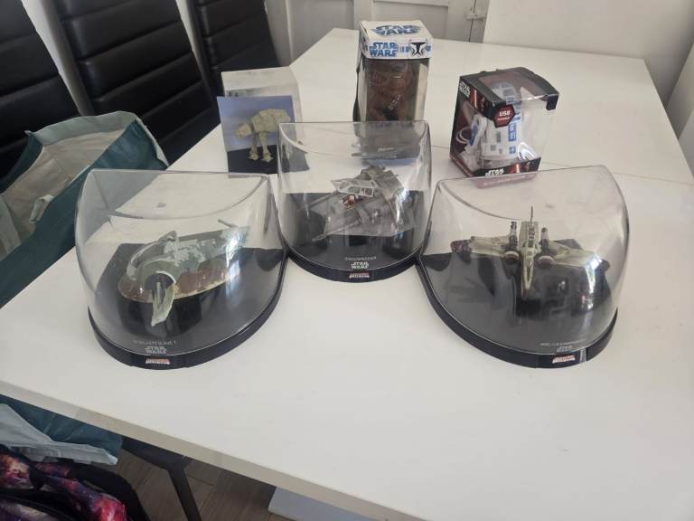 Star Wars Ship Models & R2-D2 Figure - Good Condition
