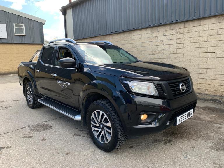 2016 Nissan Navara NP300 TEKNA 2.3 DCI AUTOMATIC (EURO 6) PX HILUX (IDEAL EXPORT