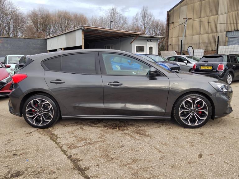 2019 Ford Focus 1.0 EcoBoost 125 ST-Line X 5dr Auto HATCHBACK Petrol Automatic