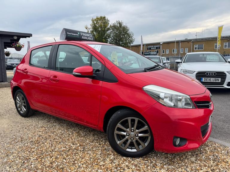 2014 Toyota Yaris 1.33 VVT-i Icon+ 5dr HATCHBACK Petrol Manual