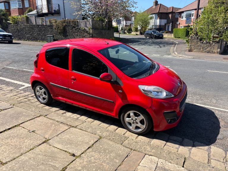 Peugeot, 107, Hatchback, 2012, Manual, 998 (cc), 5 doors