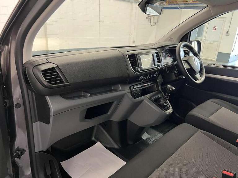 2020 Vauxhall Vivaro 3100 2.0d 120PS Sportive H1 D/Cab PANEL VAN DIESEL Manual