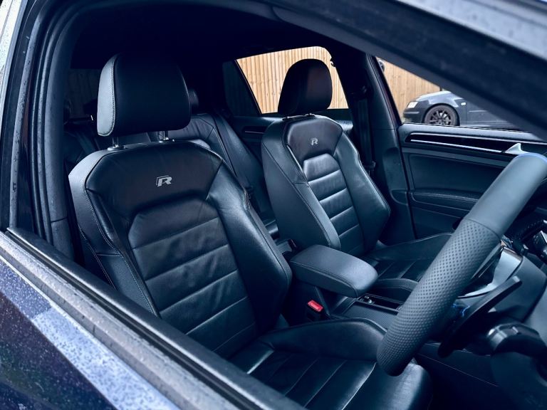 Volkswagen, GOLF, Hatchback, 2014, Semi-Auto, 1984 (cc), 5 doors