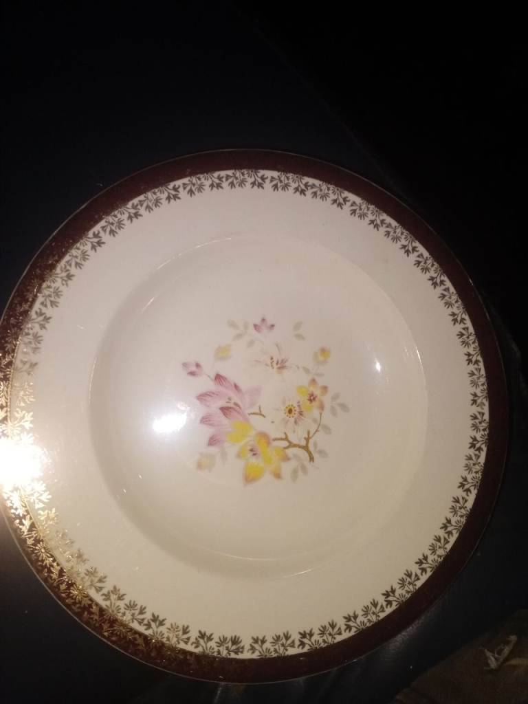 Alfred Meakin Dinner Plate - White with Floral Pattern, Good Condition