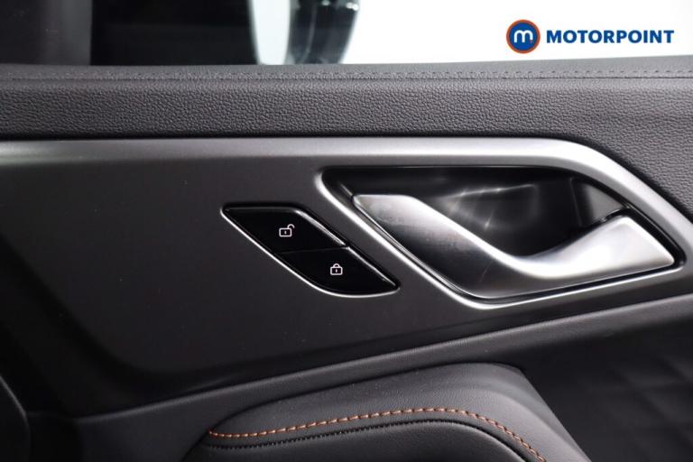 2025 MG MG HS 1.5 T-GDI Trophy 5dr DCT SUV Petrol Automatic