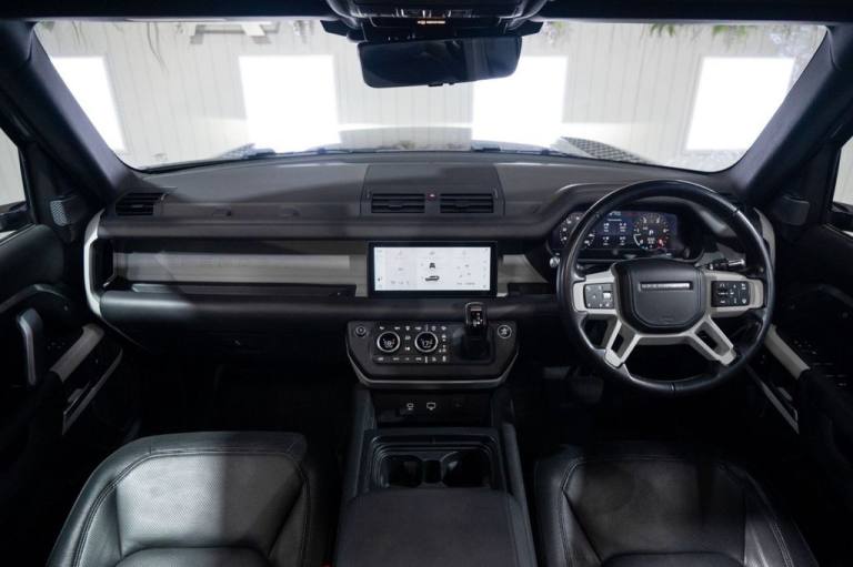 2021 Land Rover Defender 3.0 D300 MHEV X-Dynamic HSE SUV 5dr Diesel Auto 4WD Euro 6 (s/s) (300 ps...