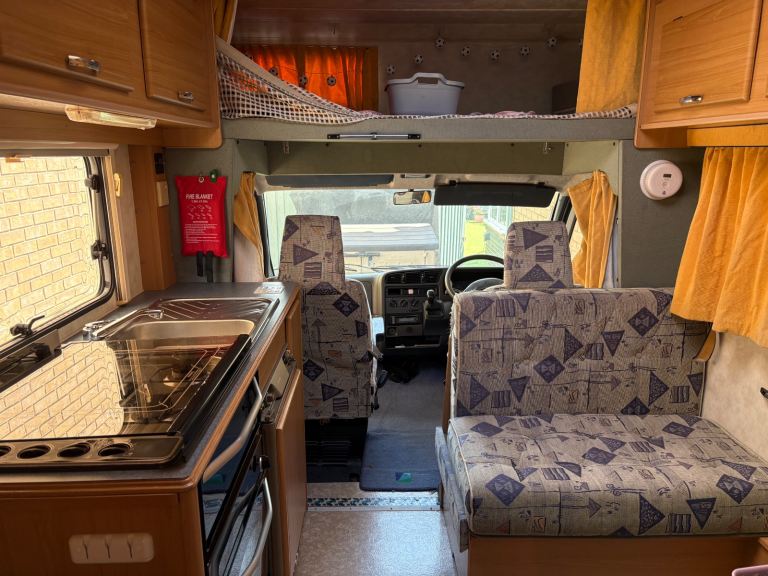 Peugeot, BOXER 320 LWB, 2000, 2446 (cc), full years MOT