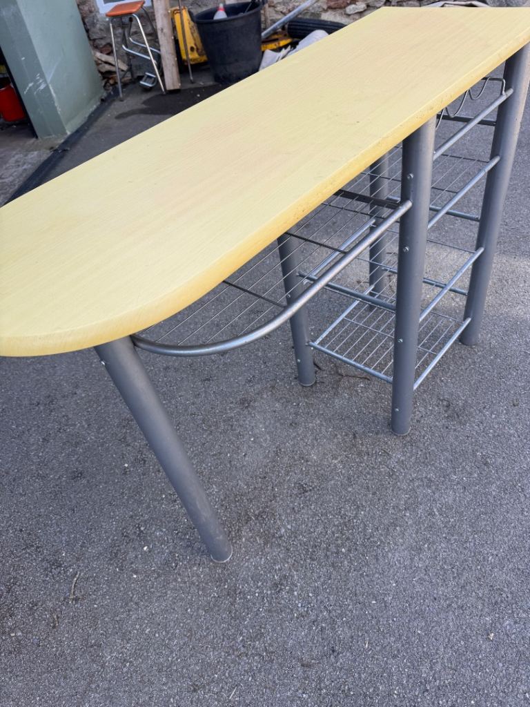 Slimline portable breakfast bar/table
