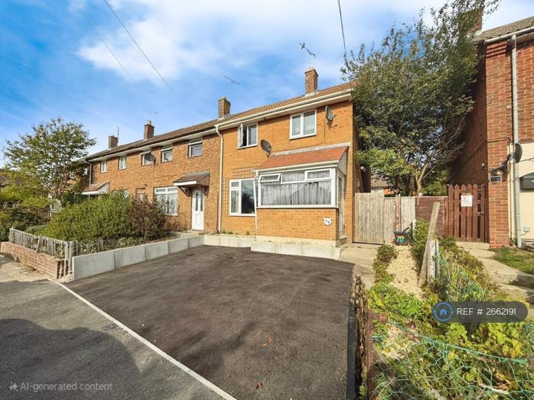 2 bedroom house in Oaksey Road, Swindon, SN2 (2 bed) (#2662191)
