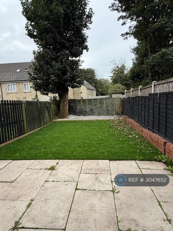3 bedroom house in Dene Road, Bradford, BD6 (3 bed) (#3047652)