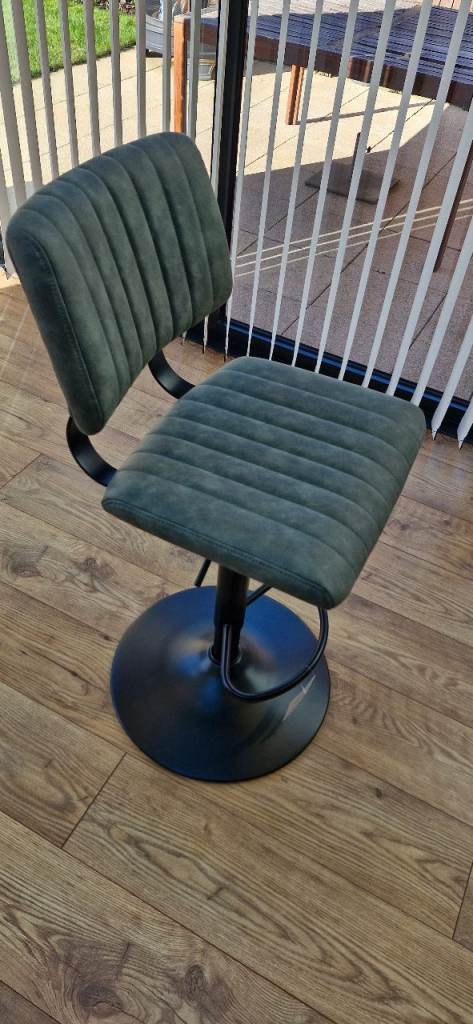 Next Arona Khaki Green Aiden Bar Stool