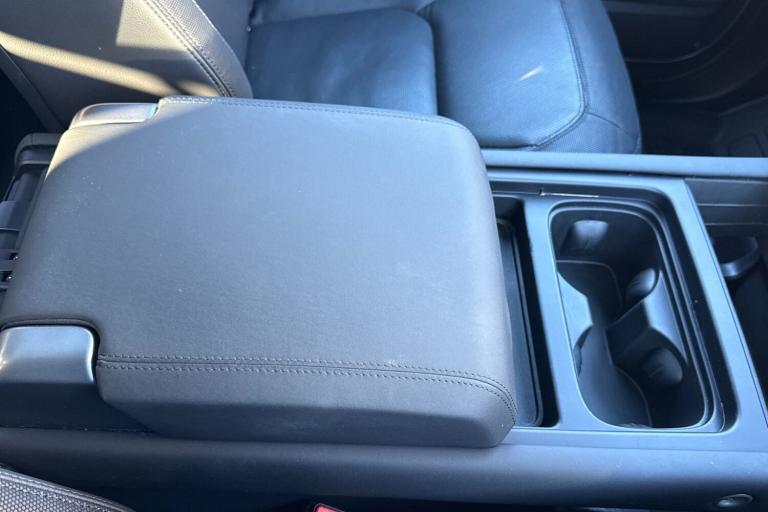 2024 Land Rover Defender 110 3.0 D300 X-Dynamic SE 5dr SUV DIESEL Automatic