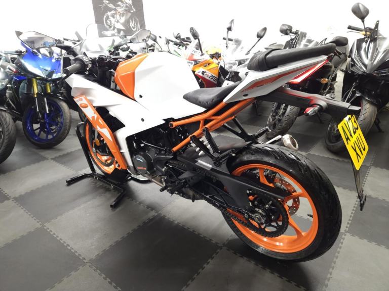 KTM RC 125 2023 Low mileage 